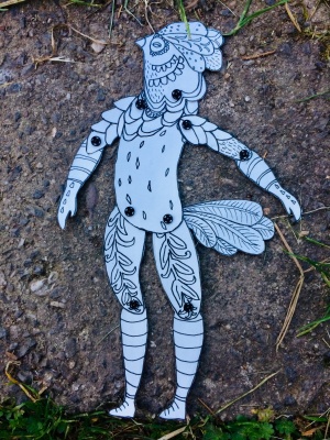 Plošné loutky létajících hrdinů